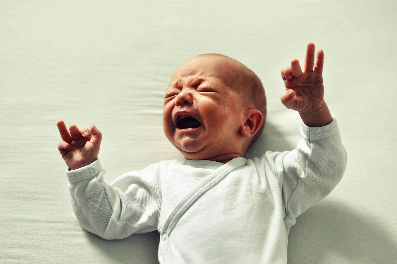 How To Soothe A Fussy Baby At Night Mommy s Magazine