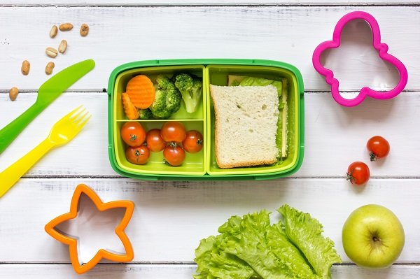 child to eat healthy